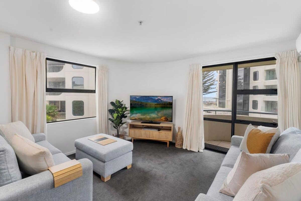 Beach Views At Oceanside Mount Maunganui Exterior foto
